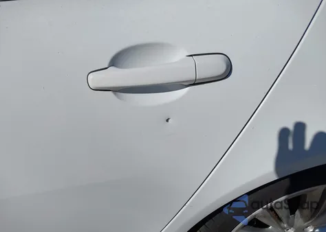 2011 Jaguar Xf from USA, damaged, VIN SAJWA0FBXBLS16666